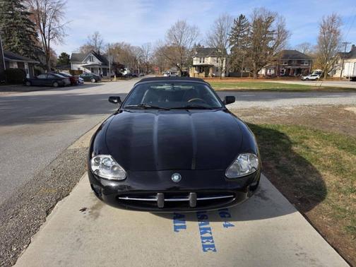 1998 Jaguar XK8 Base
