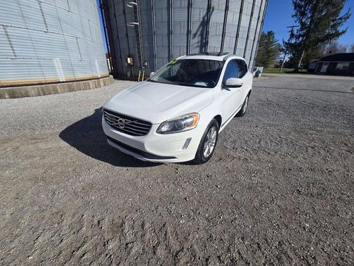 2016 Volvo XC60 T6 Drive-E Platinum