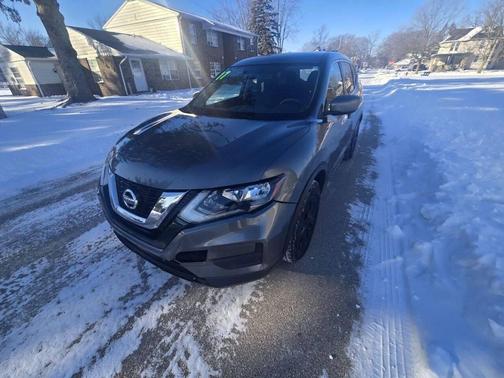 2017 Nissan Rogue S