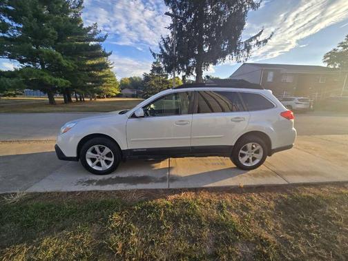 2014 Subaru Outback 2.5i Premium