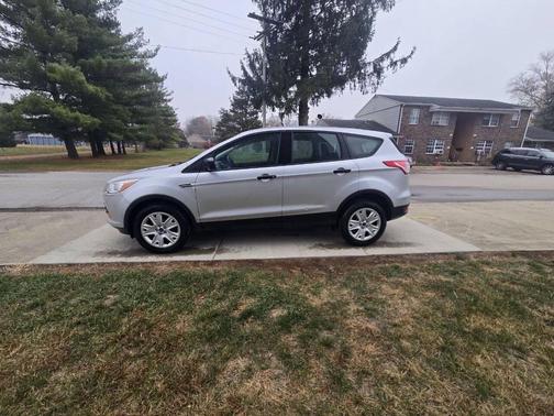 2013 Ford Escape S