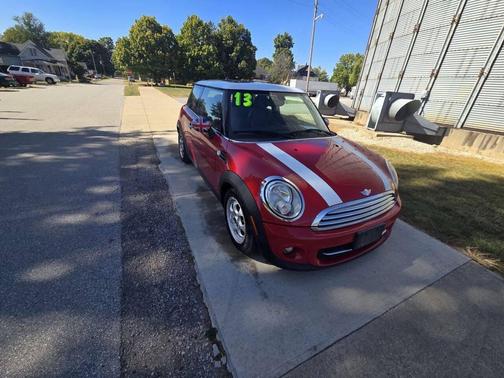 2013 MINI Hardtop Cooper