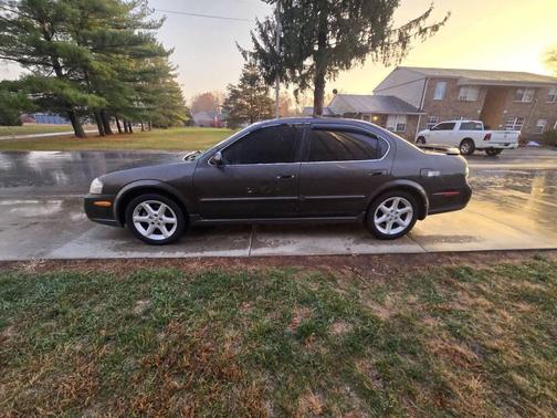 2002 Nissan Maxima SE