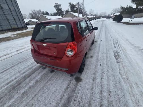 2010 Chevrolet Aveo 5 LT