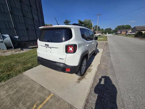 2016 Jeep Renegade Latitude
