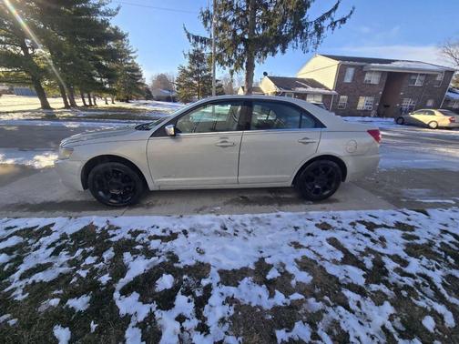 2007 Lincoln MKZ Base