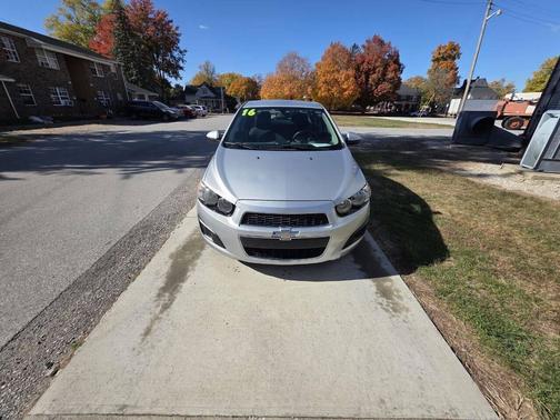 2016 Chevrolet Sonic LT