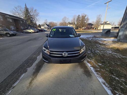 2014 Volkswagen Tiguan Auto S