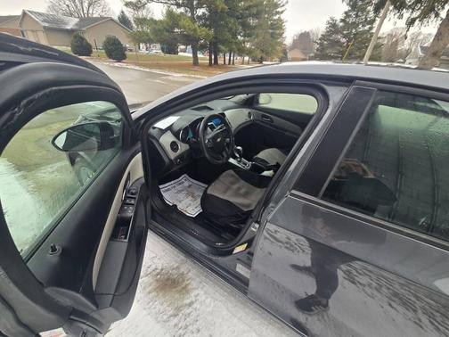 2013 Chevrolet Cruze LS