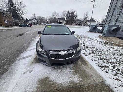 2013 Chevrolet Cruze LS