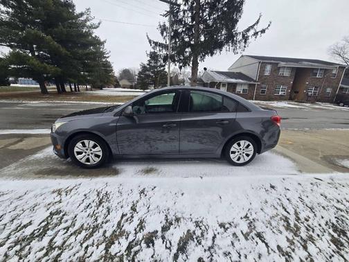 2013 Chevrolet Cruze LS