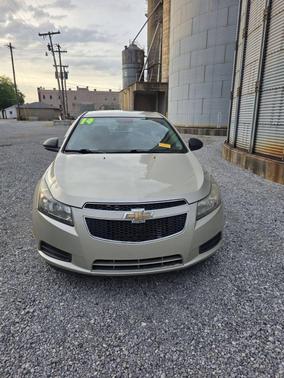 Champagne 2014 Chevrolet Cruze LS