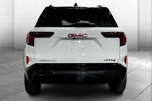2026 GMC Terrain AWD AT4