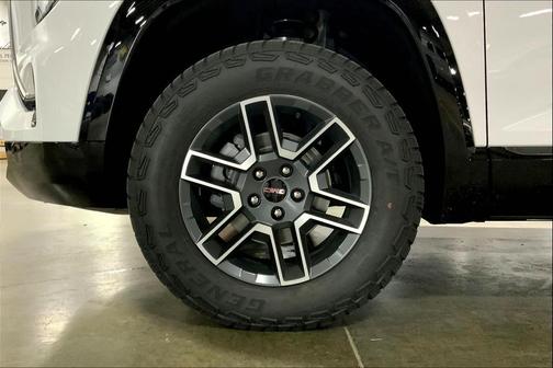 2026 GMC Terrain AWD AT4