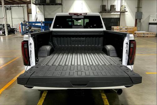 2025 GMC Sierra 2500 AT4