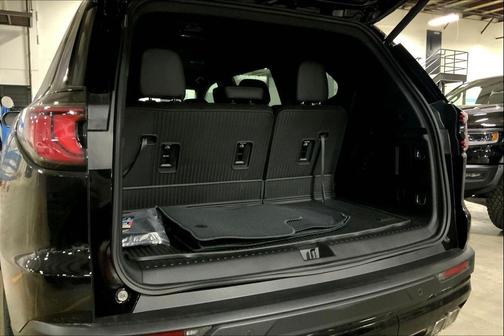 2026 GMC Acadia Elevation AWD