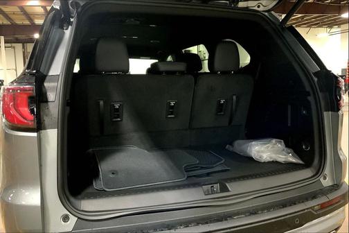 2026 GMC Acadia FWD Elevation