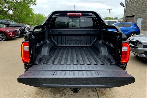 2025 GMC Canyon AT4
