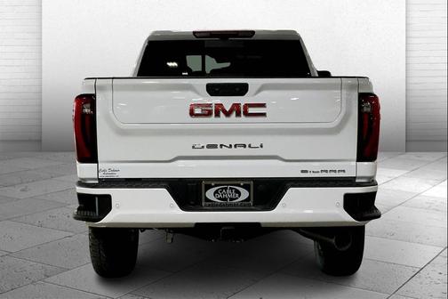 2025 GMC Sierra 2500 Denali