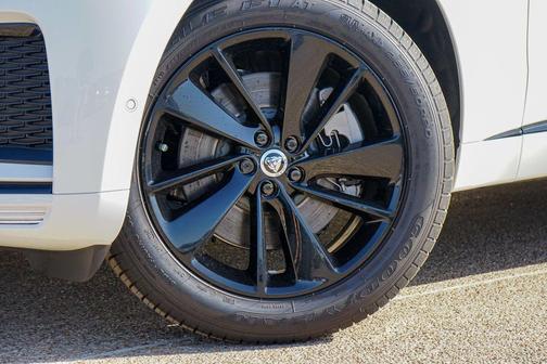 2026 Jaguar F-PACE P250 R-Dynamic S