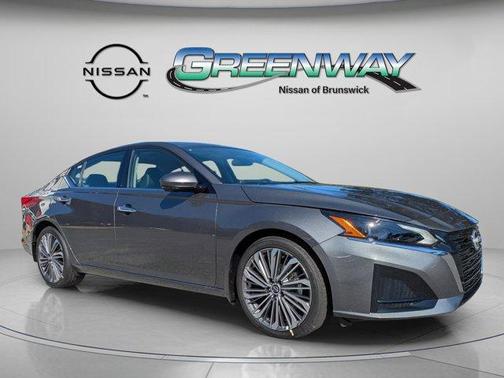 2025 Nissan Altima SL