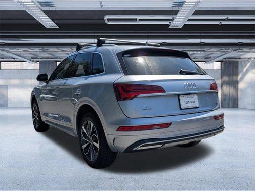 2021 Audi Q5 40 Premium Plus