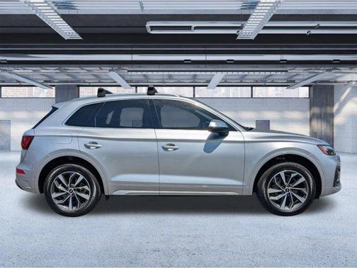 2021 Audi Q5 40 Premium Plus