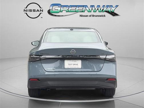 2026 Nissan Sentra SL