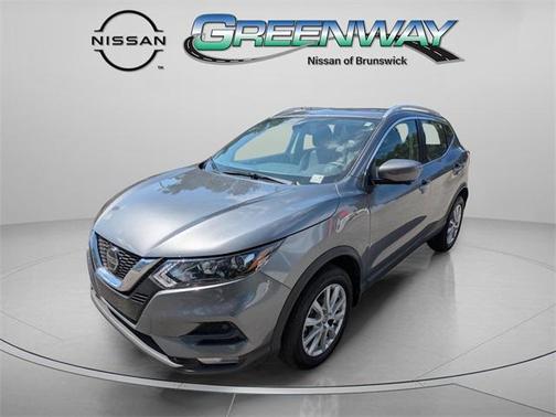 2022 Nissan Rogue Sport SV