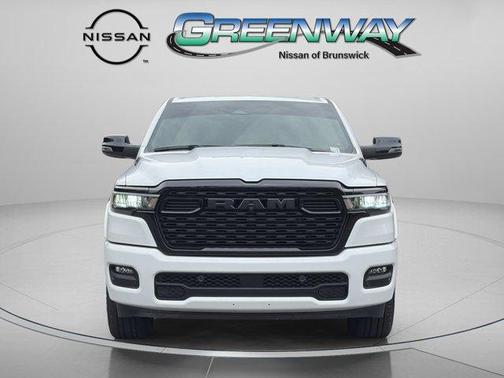 Bright White Clearcoat 2025 RAM 1500 Big Horn/Lone Star