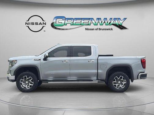 Sterling 2025 GMC Sierra 1500 SLT
