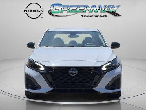 Gray Sky Pearl 2026 Nissan Altima 2.5 SR