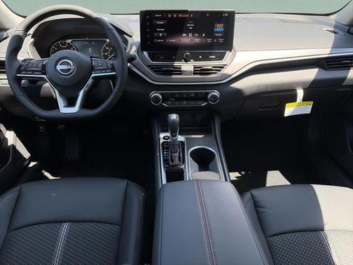 Gray Sky Pearl 2026 Nissan Altima 2.5 SR