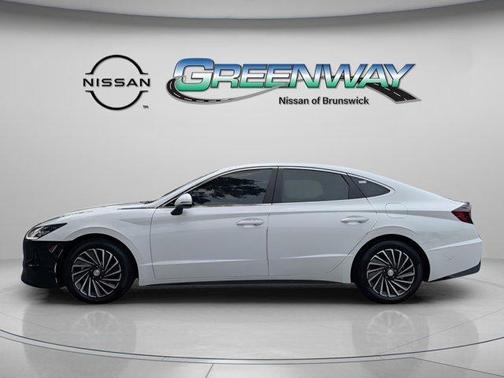 2023 Hyundai SONATA Hybrid SEL