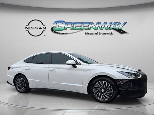2023 Hyundai SONATA Hybrid SEL