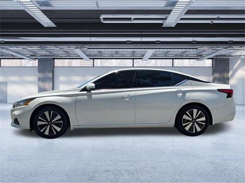 2021 Nissan Altima 2.5 SL