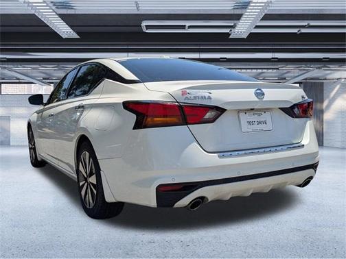 2021 Nissan Altima 2.5 SL