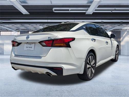 2021 Nissan Altima 2.5 SL