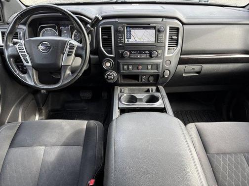 2018 Nissan Titan SV