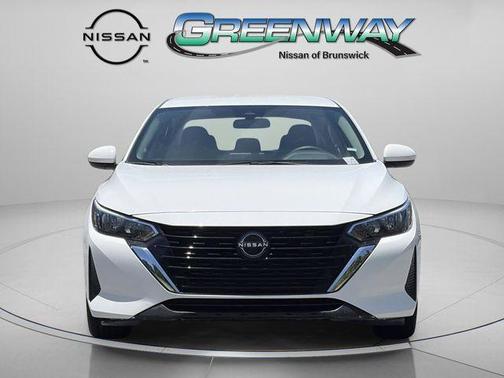 Cloud White 2024 Nissan Sentra SV