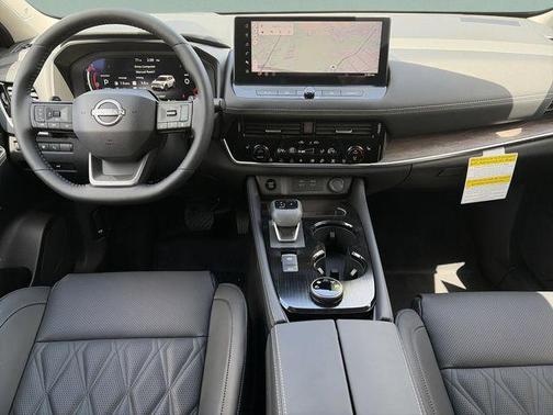 2t Chpn Blk Roo 2026 Nissan Rogue Platinum