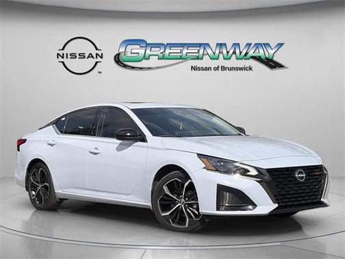 2024 Nissan Altima 2.5 SR