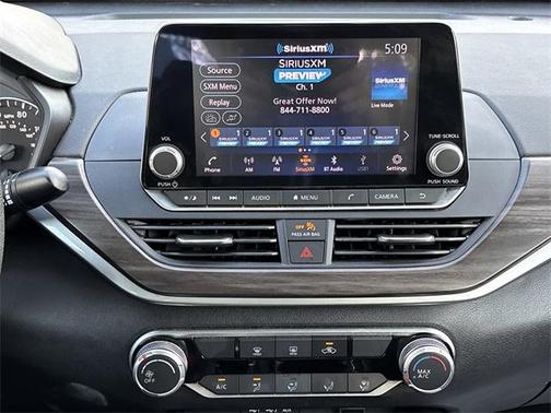 2023 Nissan Altima 2.5 SV