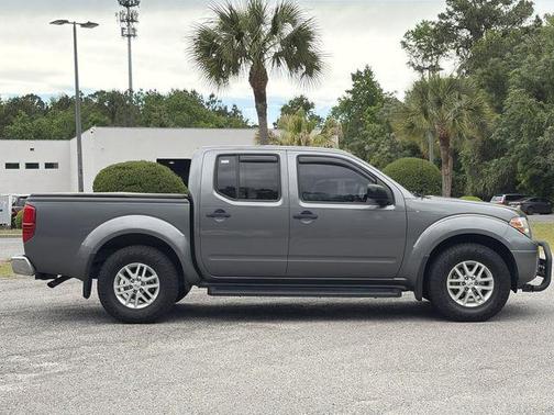 2020 Nissan Frontier SV
