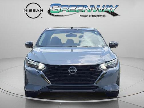 2t Gry Blk Roof 2024 Nissan Sentra SR