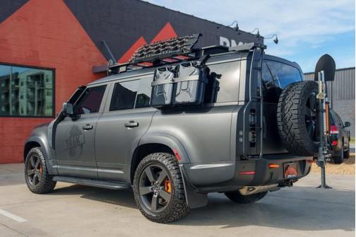 2023 Land Rover Defender 130 SE