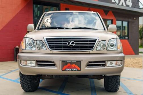 2000 Lexus LX 470 Base