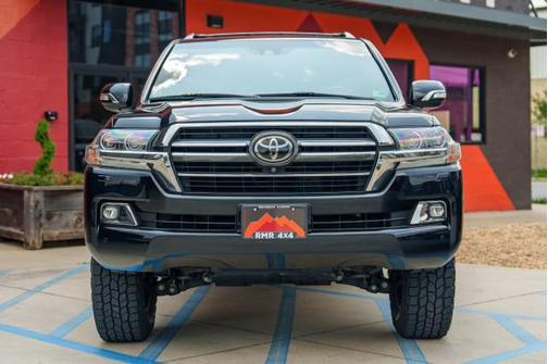 2020 Toyota Land Cruiser Base