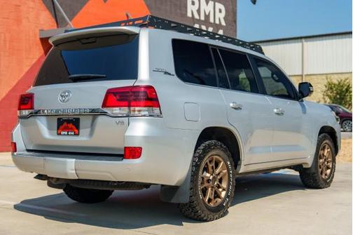 2021 Toyota Land Cruiser Base