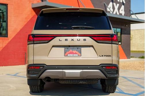 2025 Lexus LX 700h Overtrail